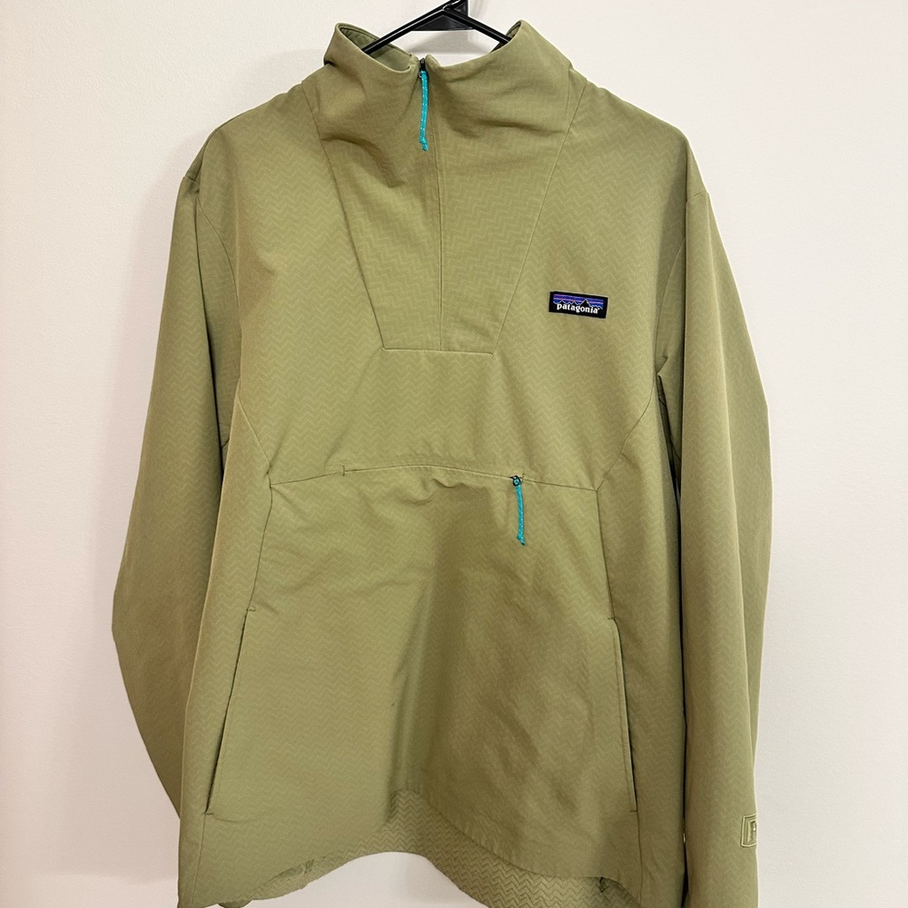 Patagonia Soft Shell Pullover Anorak with Teal Zips, unisex, men’s M, Women’s L